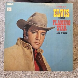 Elvis Vintage Vinyl Record Album 1968 Elvis Singing Flaming Star PRS-279